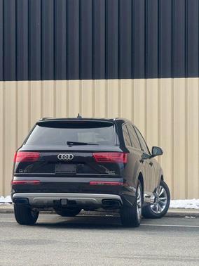 2017 Audi Q7 3.0T Premium