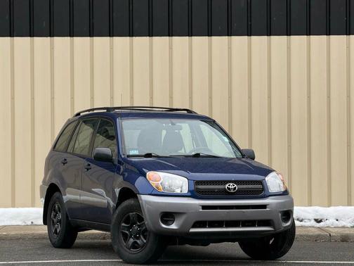 2004 Toyota RAV4 Base