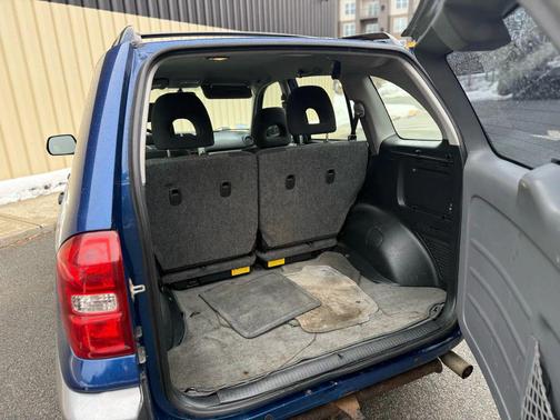 2004 Toyota RAV4 Base