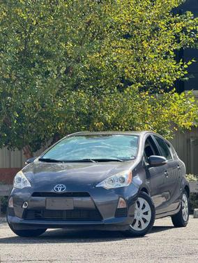 2013 Toyota Prius c Three