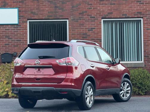2016 Nissan Rogue SV