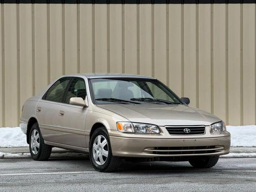 2000 Toyota Camry LE