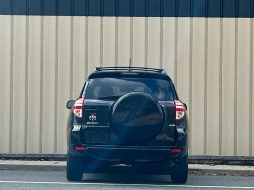 2011 Toyota RAV4 Sport