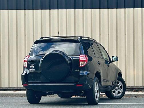 2011 Toyota RAV4 Sport