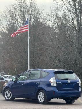 2012 Toyota Prius v Five