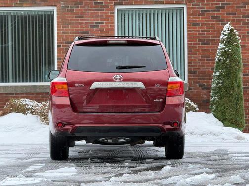 2009 Toyota Highlander Sport