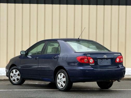 2006 Toyota Corolla LE
