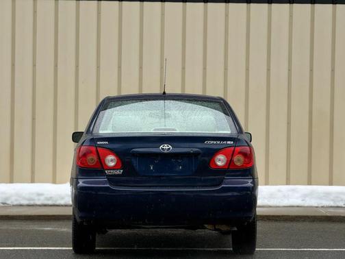 2006 Toyota Corolla LE