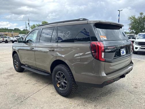 Gray 2026 Ford Expedition Tremor