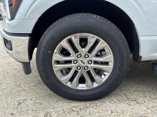 Avalanche 2026 Ford F-150 Lariat