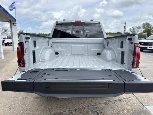 Avalanche 2026 Ford F-150 Lariat