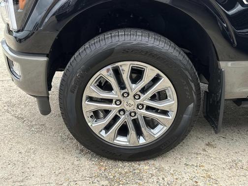 Agate Black Metallic 2026 Ford F-150 King Ranch