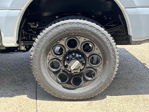 Glacier Gray Metallic 2026 Ford F-250 Lariat
