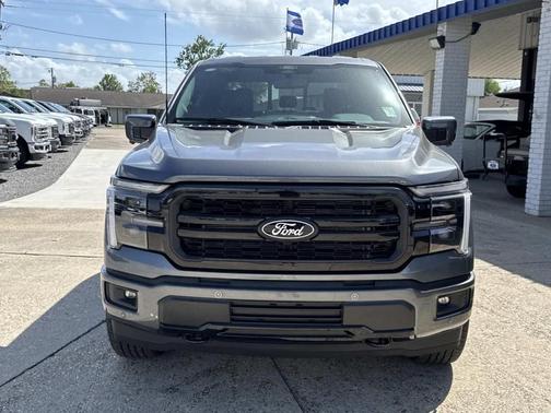 Carbonized Gray Metallic 2026 Ford F-150 Lariat