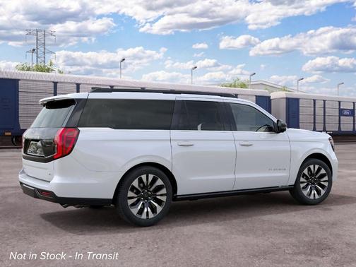 Star White 2027 Ford Expedition Max Platinum
