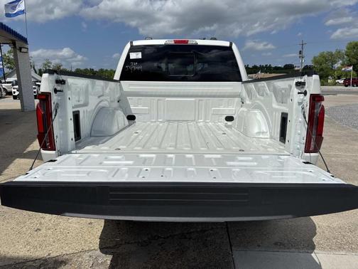 Star White 2026 Ford F-150 Lariat
