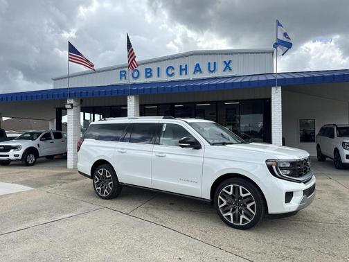 Star White 2026 Ford Expedition Max Platinum