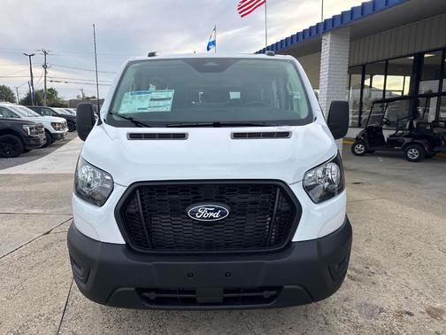 2026 Ford Transit-350 XL