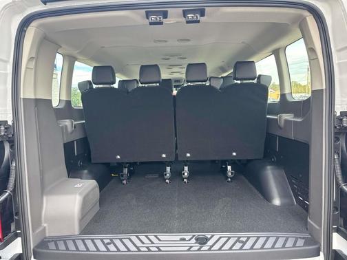 2026 Ford Transit-350 XL