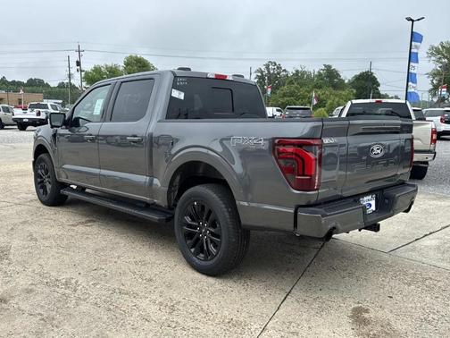 Carbonized Gray Metallic 2026 Ford F-150 Lariat