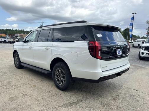 Star White 2026 Ford Expedition Max Active