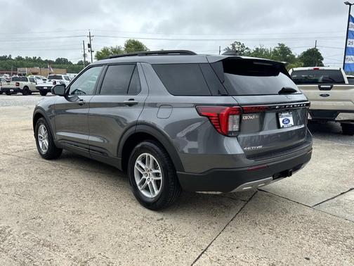 Carbonized Gray Metallic 2026 Ford Explorer Active