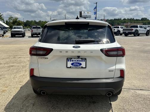 Star White 2025 Ford Escape ST-Line