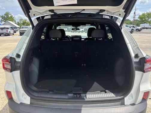 Star White 2025 Ford Escape ST-Line