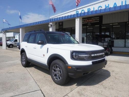 Oxford White 2024 Ford Bronco Sport Badlands