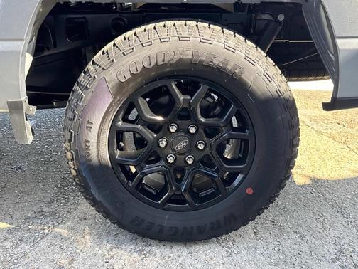 Iconic Silver Metallic 2026 Ford F-150 XLT