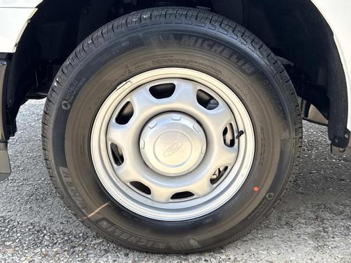 Oxford White 2026 Ford F-150 XL