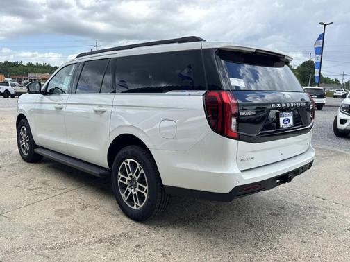 Star White 2026 Ford Expedition Max Active