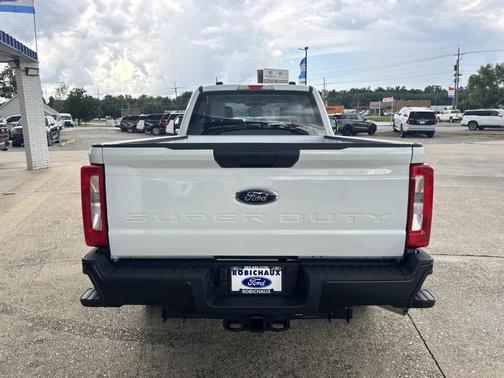 Oxford White 2026 Ford F-250 XL