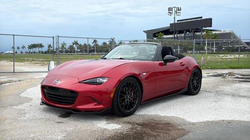 Soul Red Metallic 2016 Mazda MX-5 Miata Club