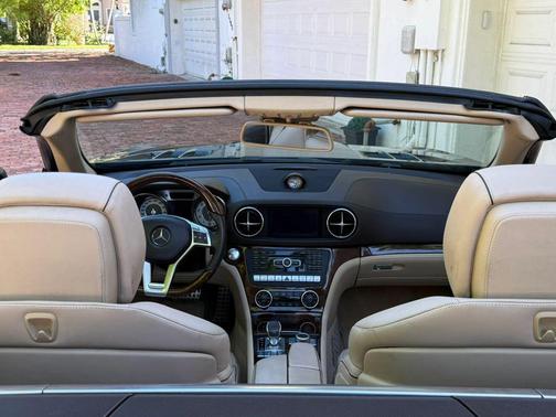 Lunar Blue Metallic 2013 Mercedes-Benz SL-Class SL 550 Roadster 2D