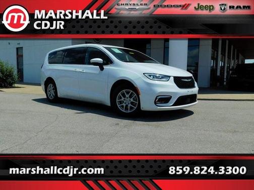 2023 Chrysler Pacifica Touring-L