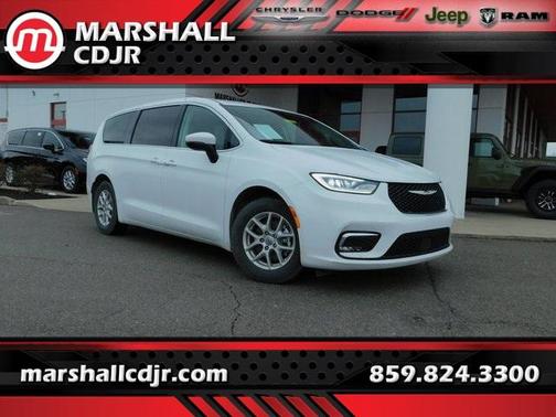 2023 Chrysler Pacifica Touring-L