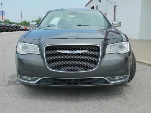 2019 Chrysler 300 Limited