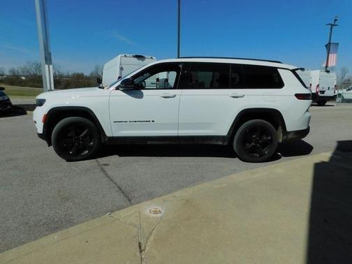 2023 Jeep Grand Cherokee L Laredo