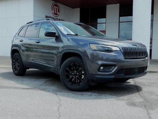 2023 Jeep Cherokee Altitude Lux