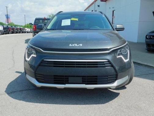 2025 Kia Niro EX