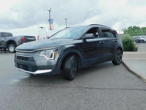 2025 Kia Niro EX