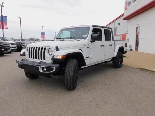 2023 Jeep Gladiator Sport