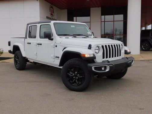 2023 Jeep Gladiator Sport