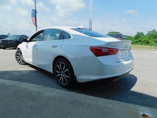 2017 Chevrolet Malibu 1LT