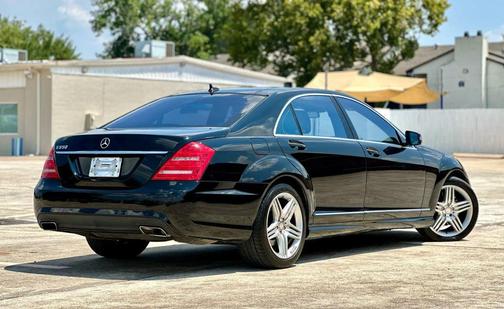 2013 Mercedes-Benz S-Class S 550 Sedan 4D