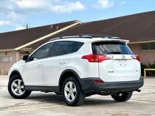 2013 Toyota RAV4 XLE
