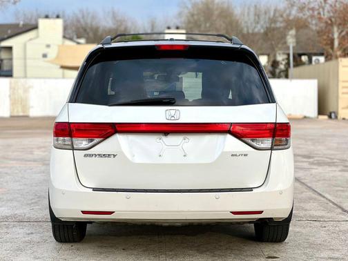 2016 Honda Odyssey Touring Elite