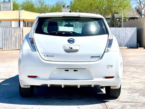 2014 Nissan Leaf S