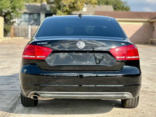 2013 Volkswagen Passat 2.5 SE